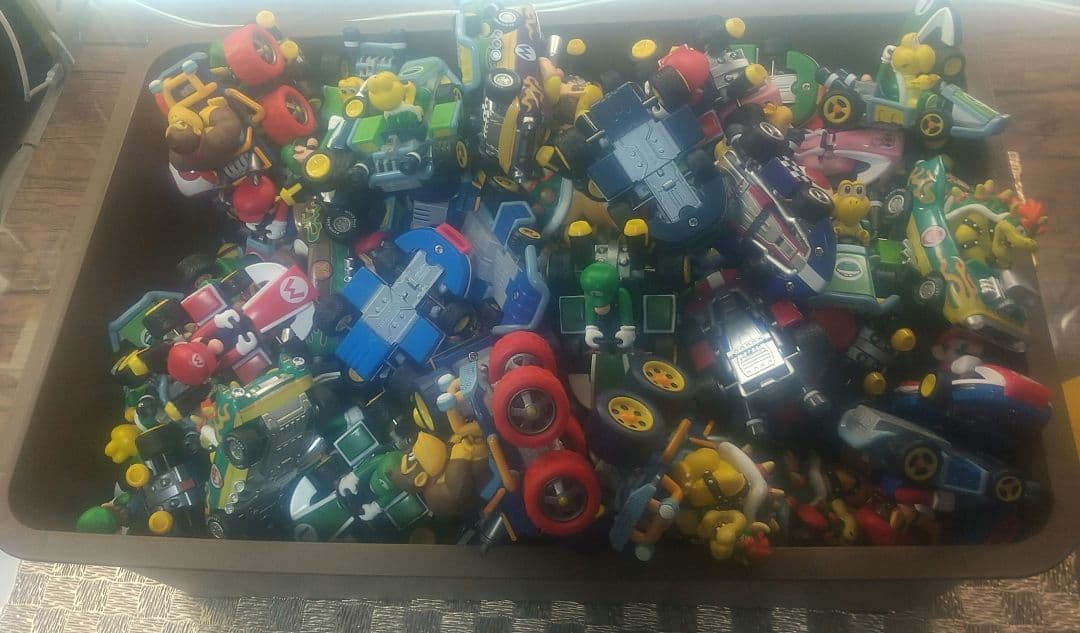 【美品】マリオカート プルーバックフィギュア