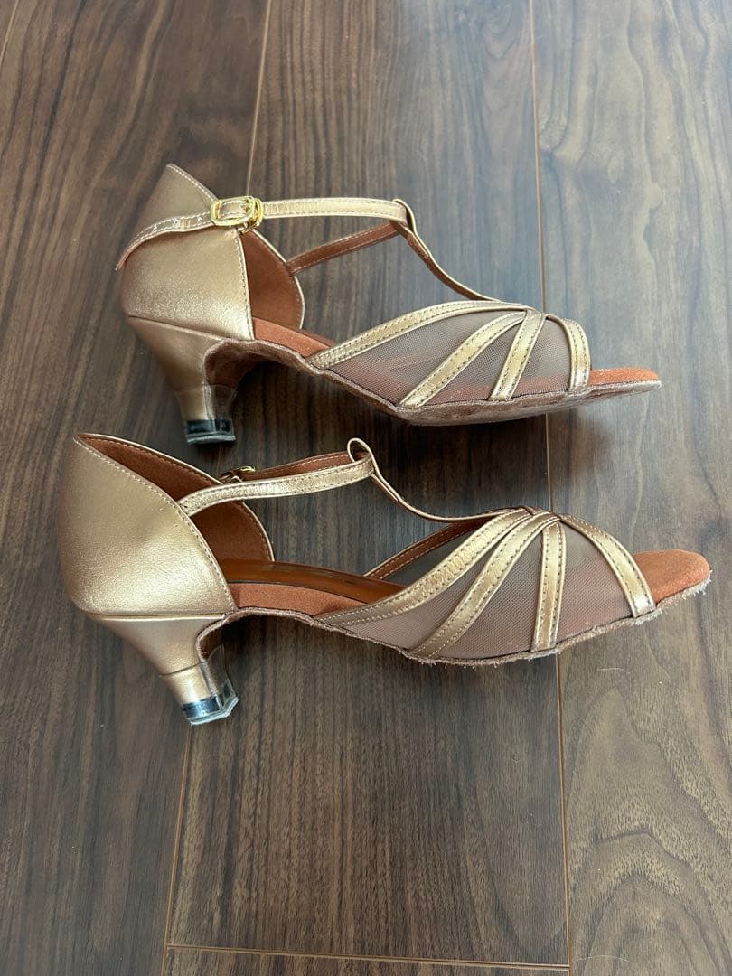 大幅値下げ！社交ダンスシューズBunzo 如月 23R 兼用シューズ超美品