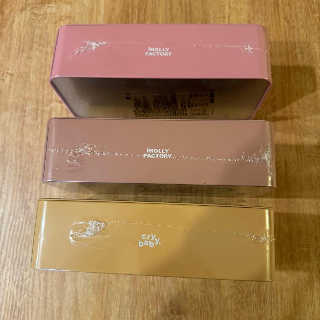 POPMART CRYBABY 上海popup クッキー　缶　クライベイビー