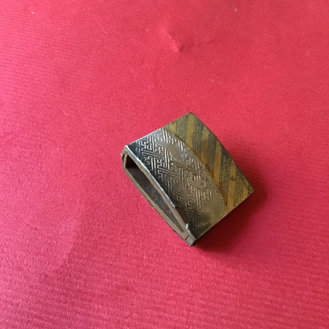 金銀二重着せハバキ　　　　　　　書鍔箱