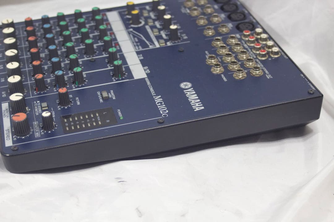 YAMAHA ヤマハ アナログミキサー　MG102c チャンネル数 8チャンネル