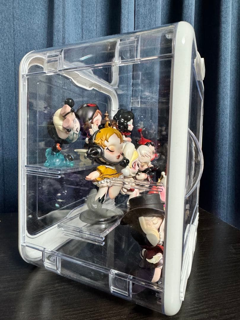 POP MART SKULLPANDA ケース付き