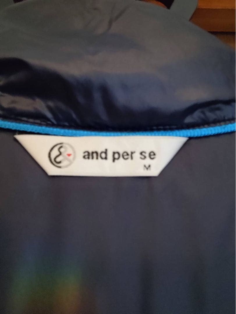 and per seのメンズ用中綿ゴルフ用ベスト