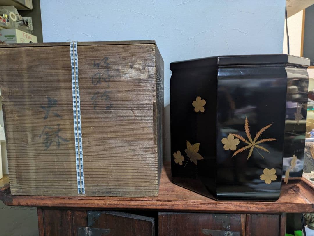 骨董品 明治〜大正 昭和初期 輪島塗り 輪島 蒔絵 八角 手炙り 角火鉢 火鉢