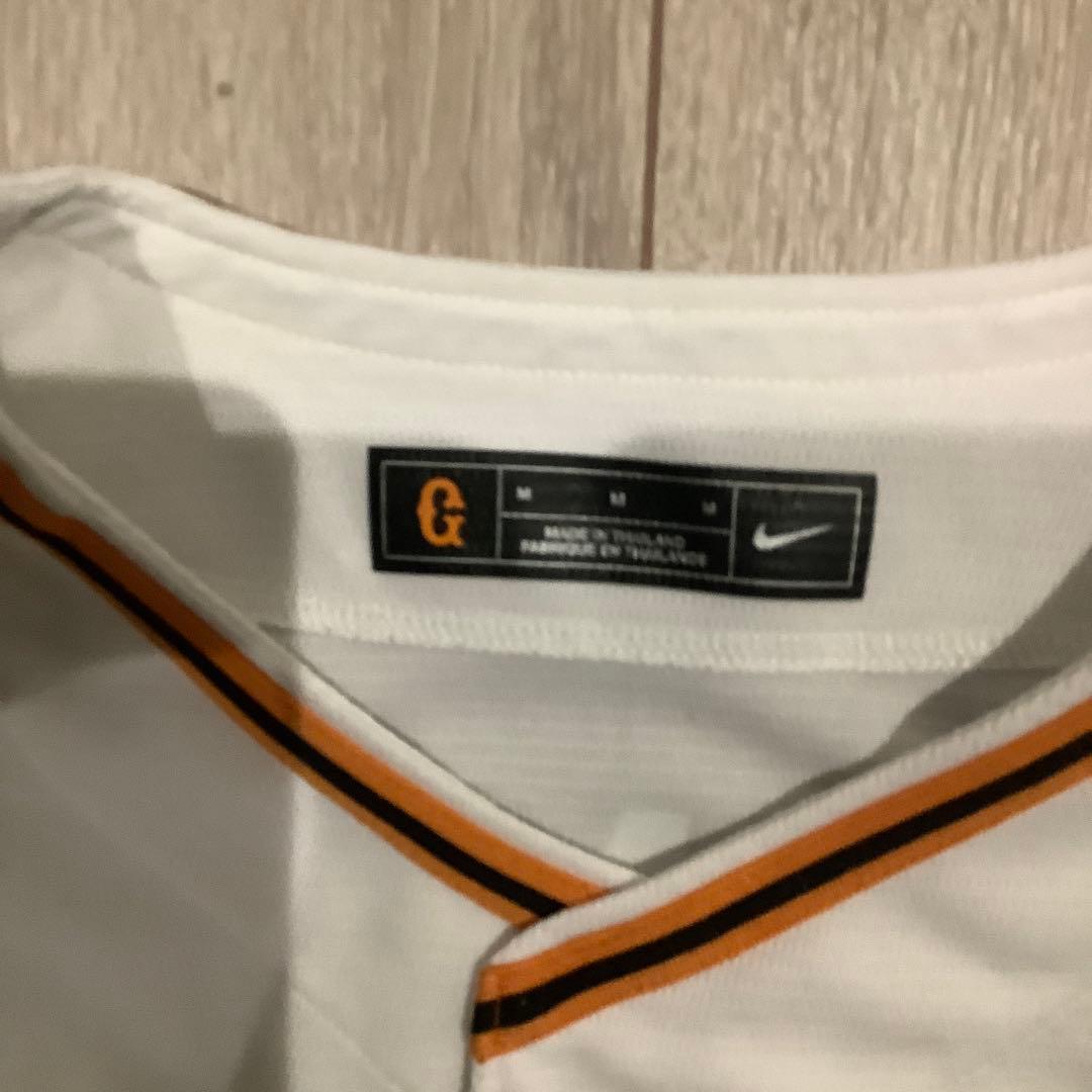 読売ジャイアンツ　岡本和真　ユニフォーム　Mサイズ