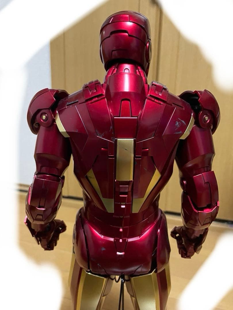 ホットトイズ　アイアンマン マーク4 フィギュア　1/4 Hottoys