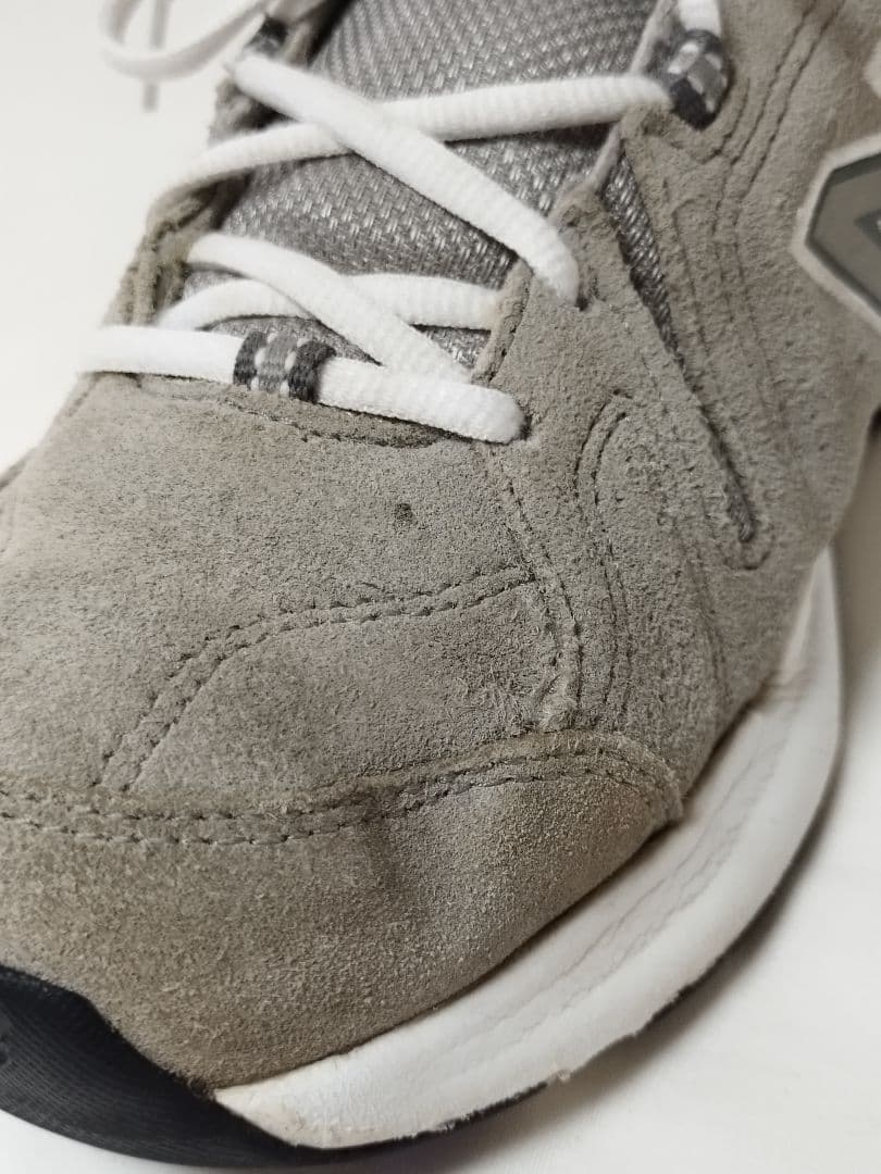 (5124)ニューバランスMX608UGSトレーニングシューズ　ユーズド