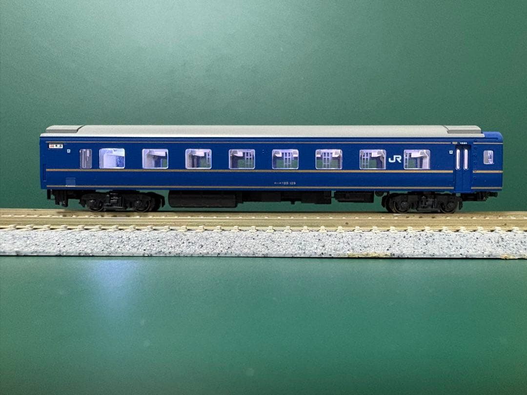 KATO10-822/823 24系　寝台特急「あけぼの」　基本+増結9両