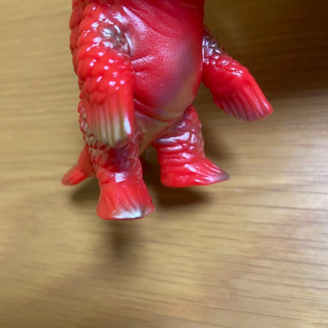 one up コイジャラス　タケピコ　赤成型　ソフビ　5425