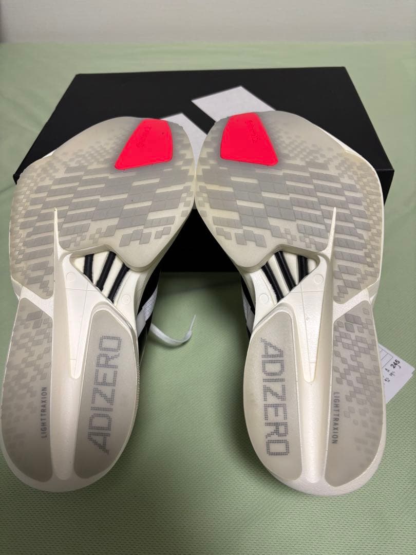 大人気‼️ADIZERO ADIOS PRO 4