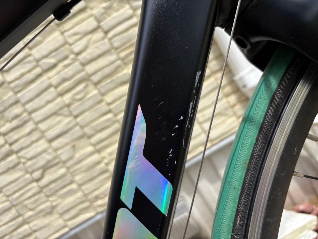 GIANT ロードバイク マットブラック Shimano 105