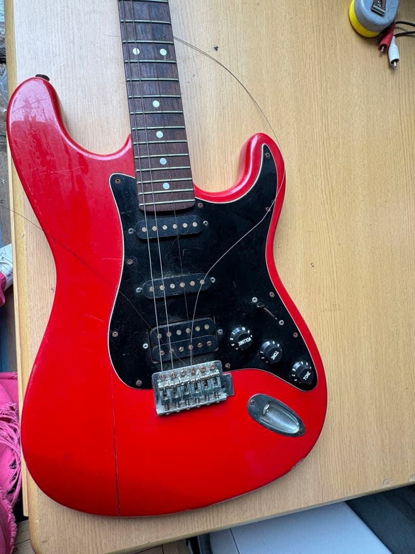 エレキギター FORMESTAR ベース