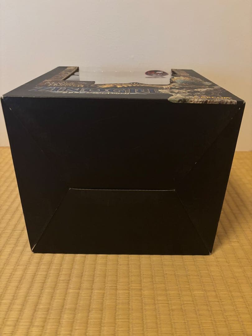 未開封品　ジンオウガ亜種　CFBクリエイターズモデル モンスターハンタ