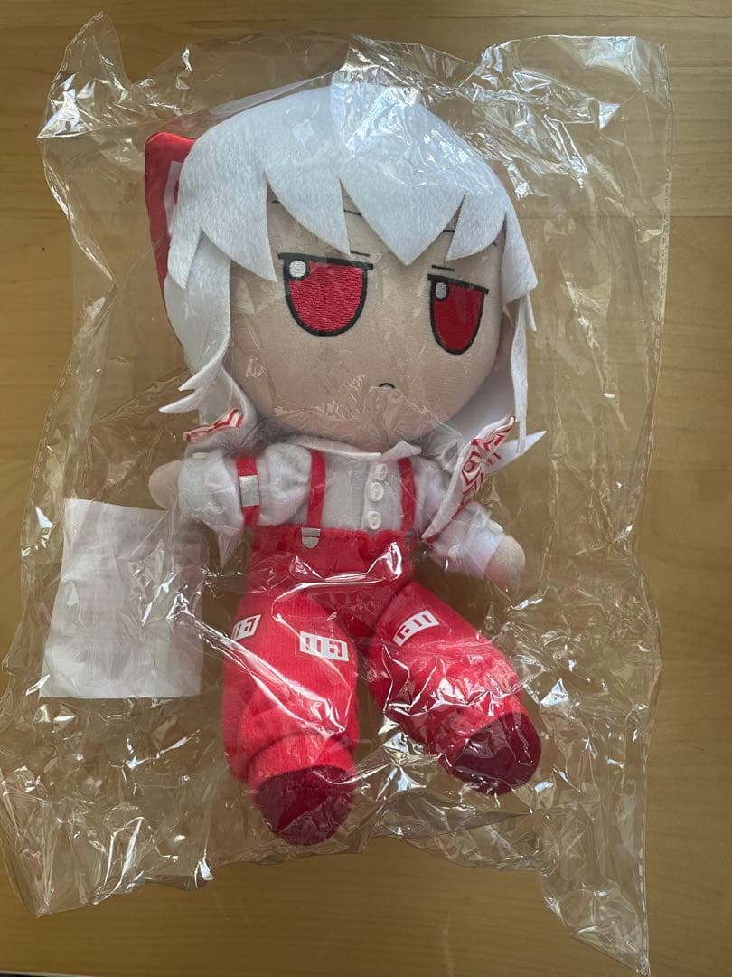 Gift 東方ぬいぐるみシリーズ【藤原 妹紅】 ふもふももこ。特典缶バッジ付き