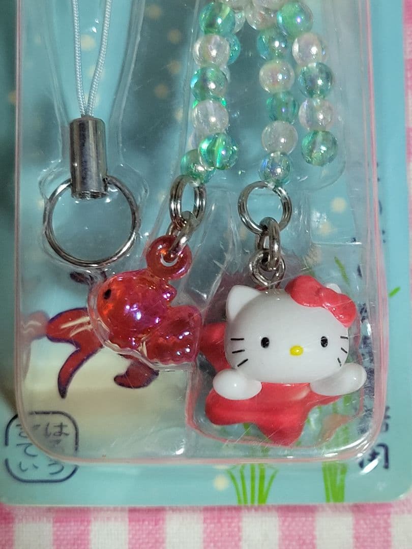⚠️箱つぶれあり◆キティ赤いべべ着たかわいい金魚　ストラップ2003年 　未開封
