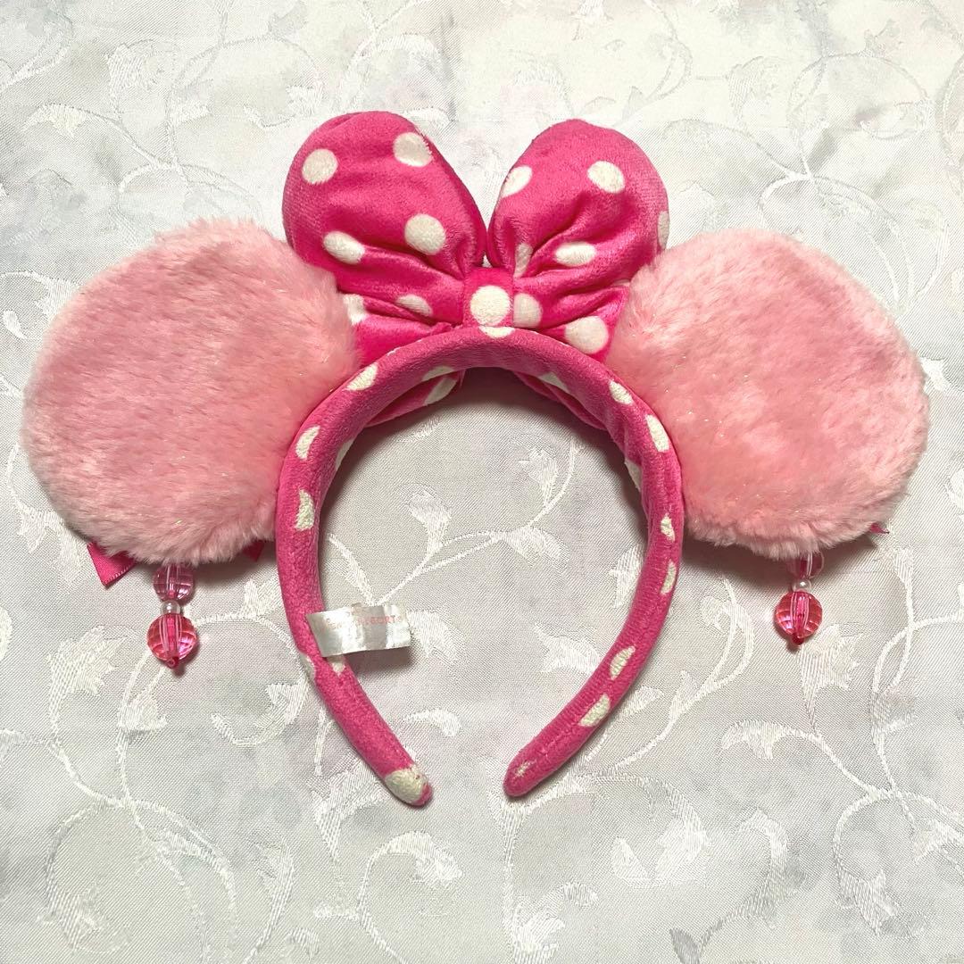 ディズニー　ミニー 水玉　イヤリング　カチューシャ　ピンク　ラメ　ふわふわ