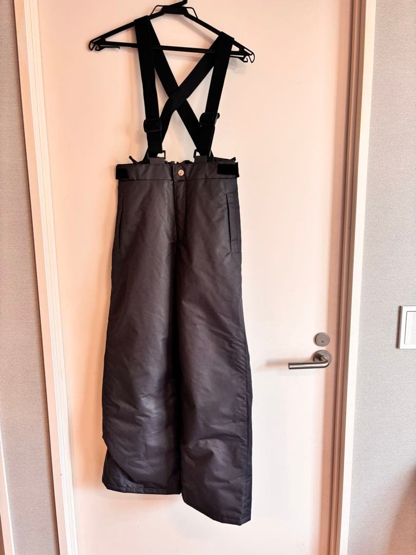 値下げ中！新品、未使用　FILA キッズ　スノーウェア　スキーウェア　上下セット