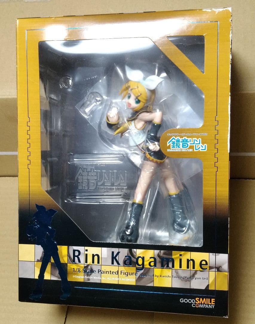 鏡音リン 1/8スケール フィギュア