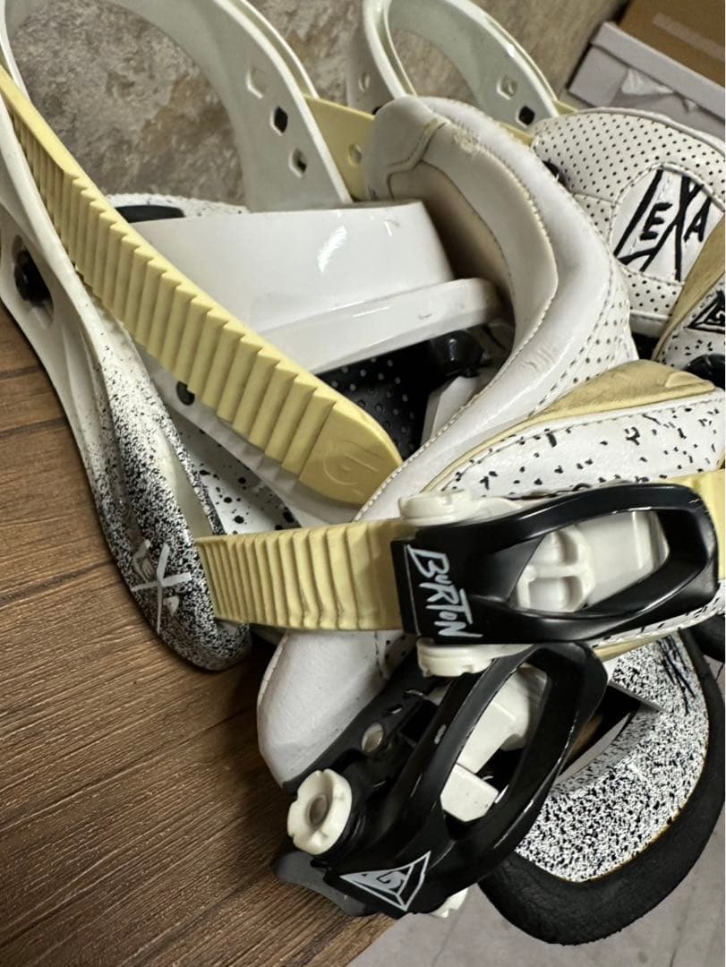 バートン　スノーボード ビンディング