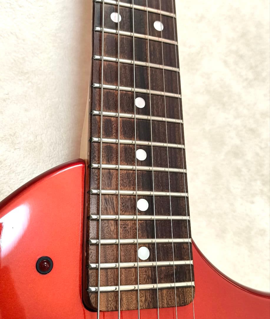 【美品】DIGI-ZO CAR マルチエフェクター内蔵 ミニギター 専用ケース付