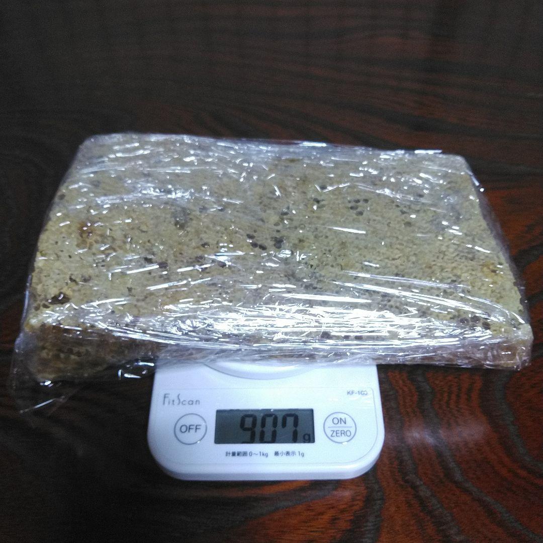 採れたて新鮮！日本蜜蜂の巣蜜