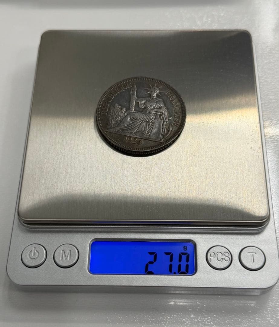 1925年-A フランス領インドシナ マリアンヌ1ピアストル大型銀貨 黒トーン❗️