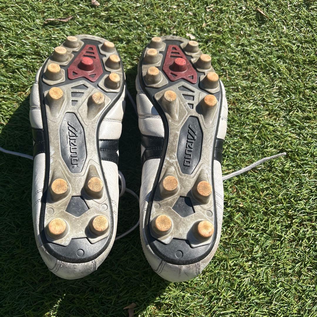 Mizuno Morelia サッカーシューズ ホワイト/ブラック/レッド