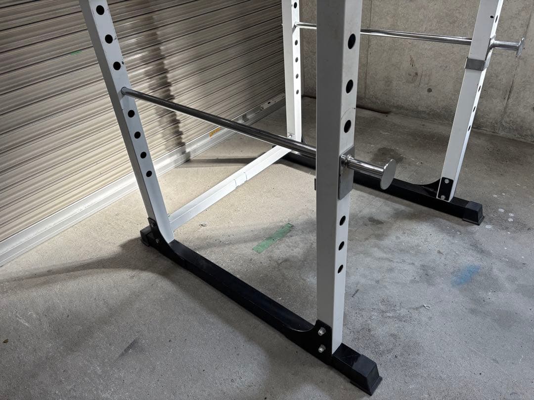 IROTEC パワーラックとバー２本付き 手渡し。