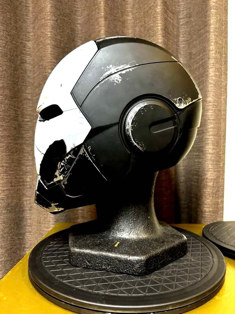 ウォーマシン X パニッシャー ヘルメット ダメージ加工 等身大　1/1