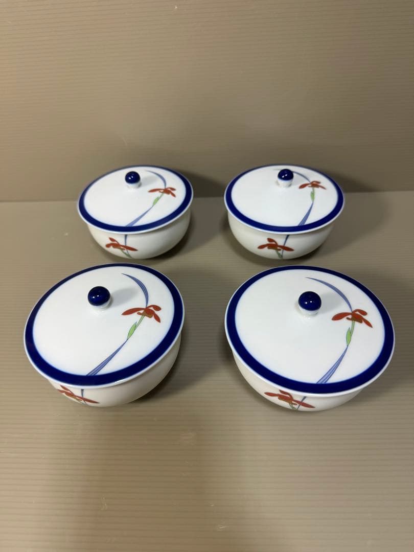 2222 香蘭社　湯呑蓋付　4客　未使用