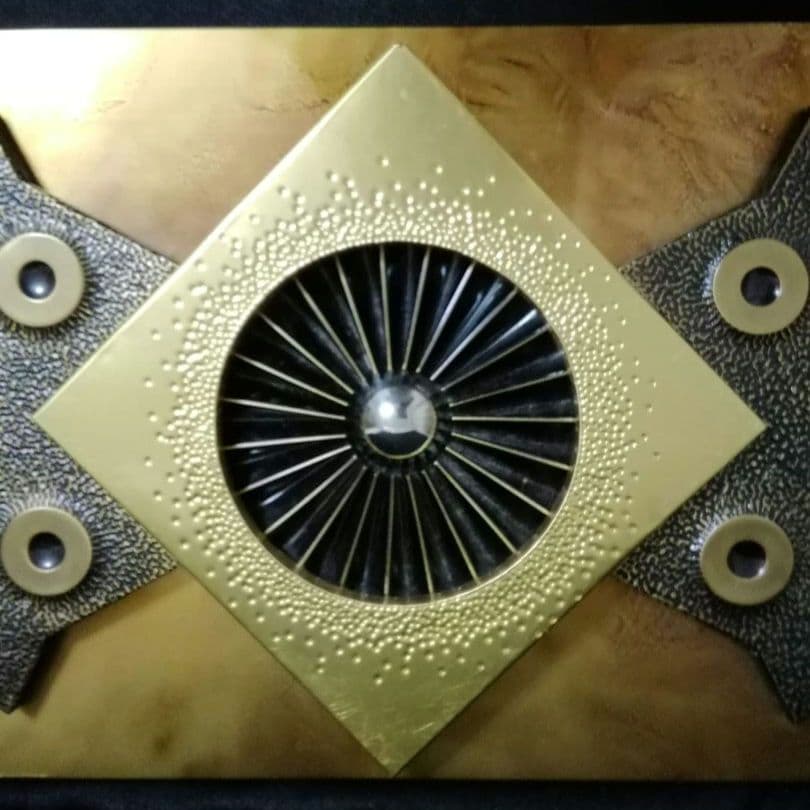 逸品　オブジェ　スティーブンチュン　ウォールデコ　スカルプチャー　ブルータリズム