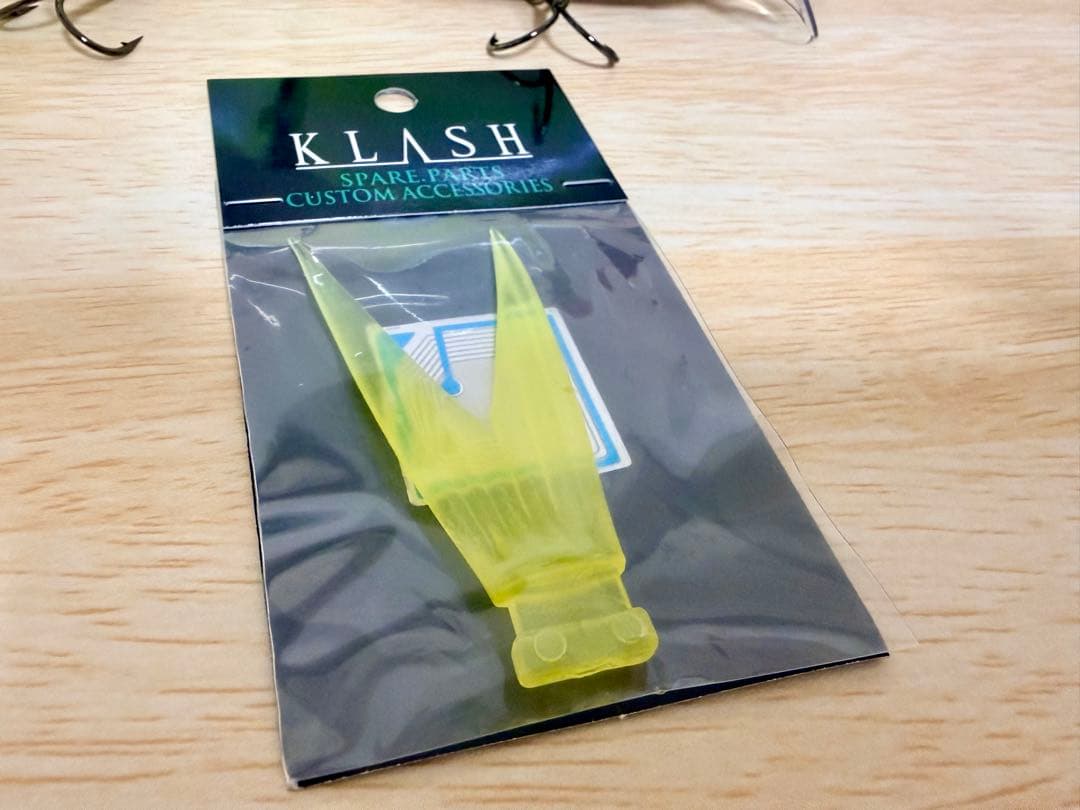 ルアー・フライ KLASH9 low Queen