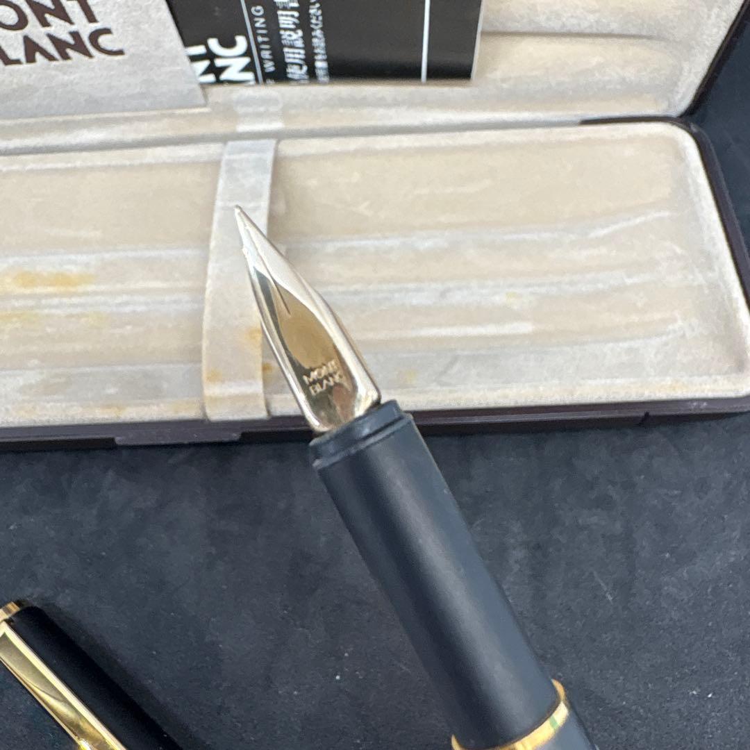 MONT BLANC 万年筆 ブラック