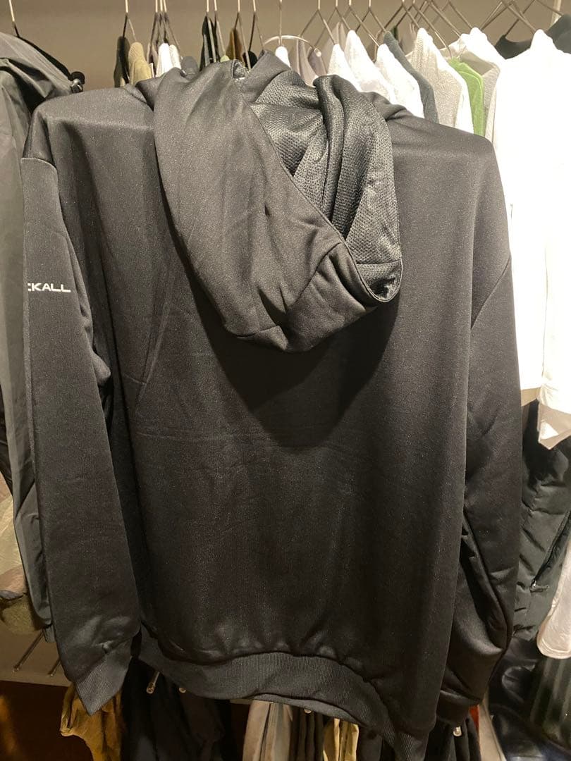JACKALL ブラック フード付きパーカー