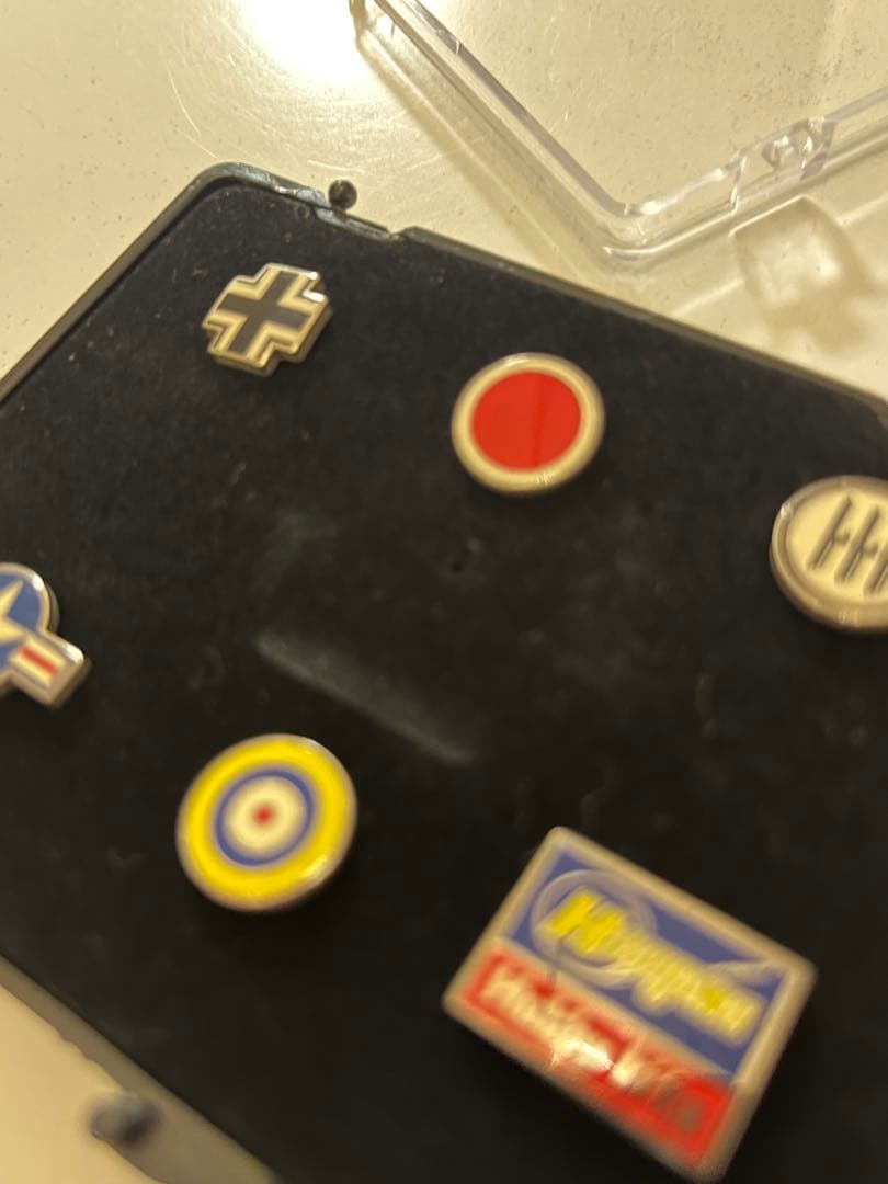 ハセガワ　ピンバッジ　静岡ホビーショー　国籍マーク