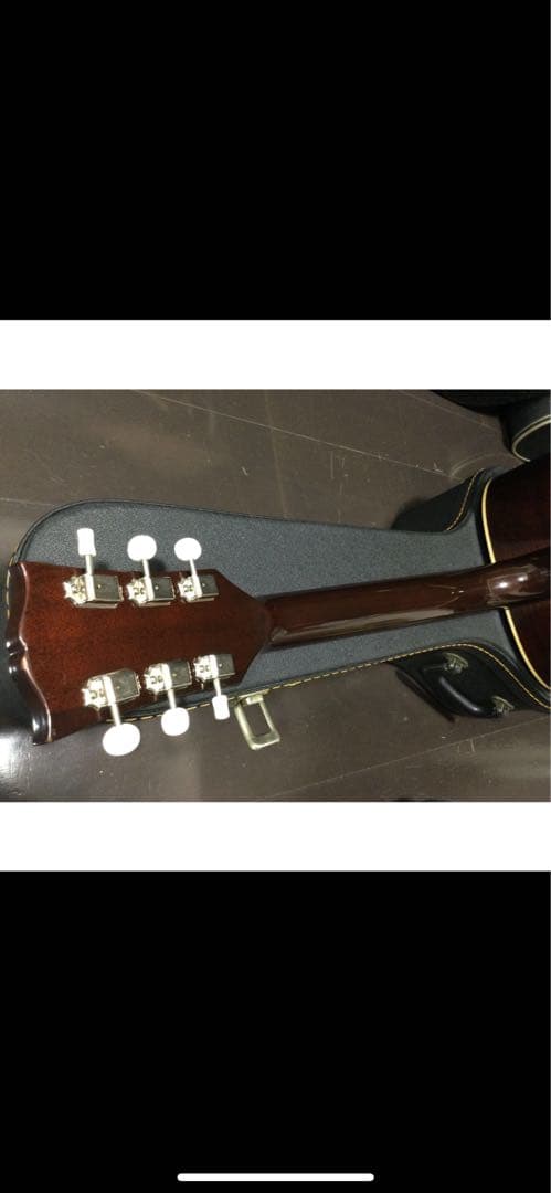 アコースティックギター　burny