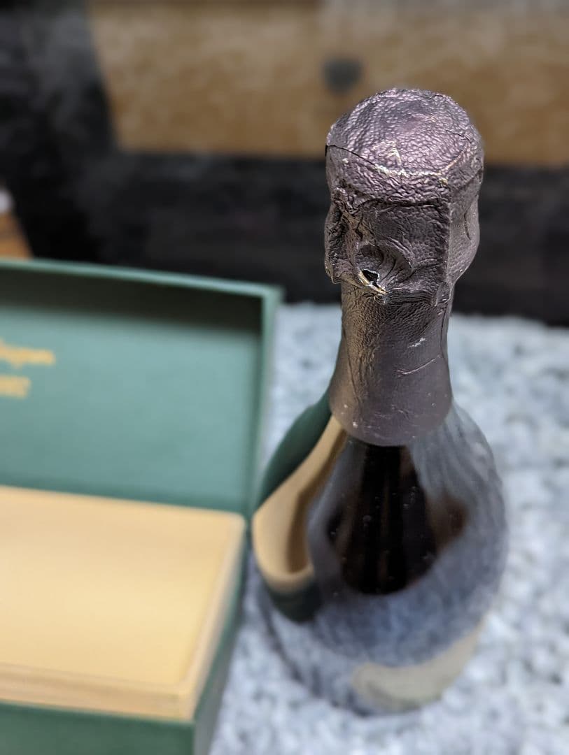 偉大なるビンテージ　ドン・ペリニヨン　ロゼ　ドンペリ　1990