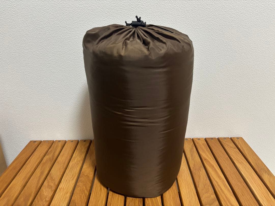 ブルックリンアウトドアカンパニー エコダウン サーマルシェルパブランケット