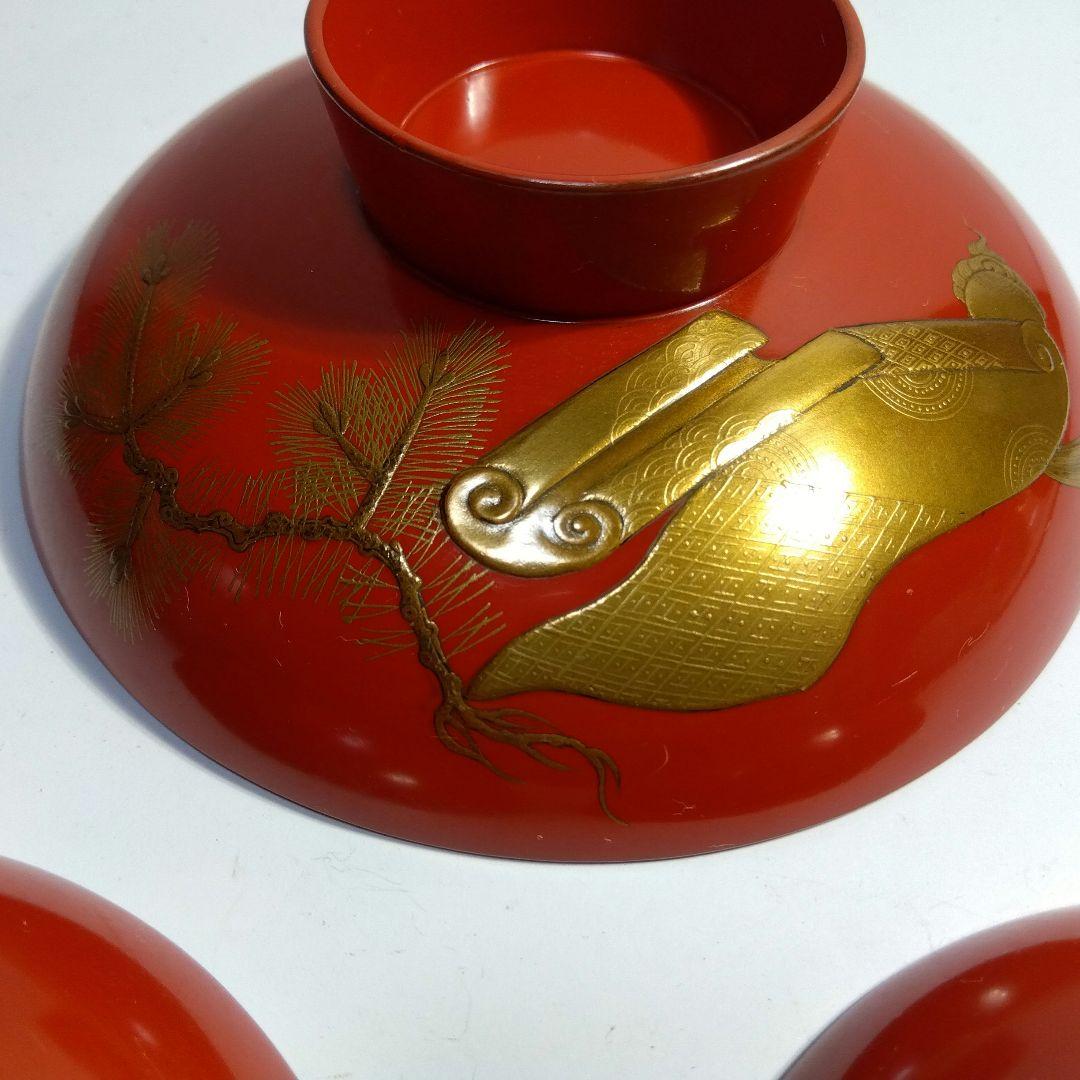 加賀蒔絵　高蒔絵祝い盃　三ッ組盃　　漆芸　時代高級高蒔絵盃　大正期　黒塗共箱