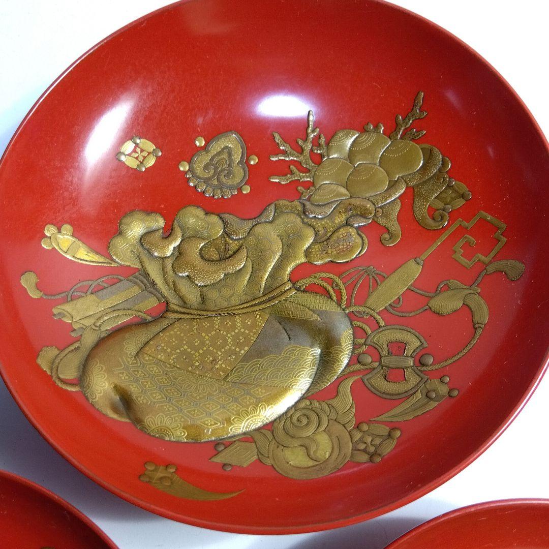 加賀蒔絵　高蒔絵祝い盃　三ッ組盃　　漆芸　時代高級高蒔絵盃　大正期　黒塗共箱