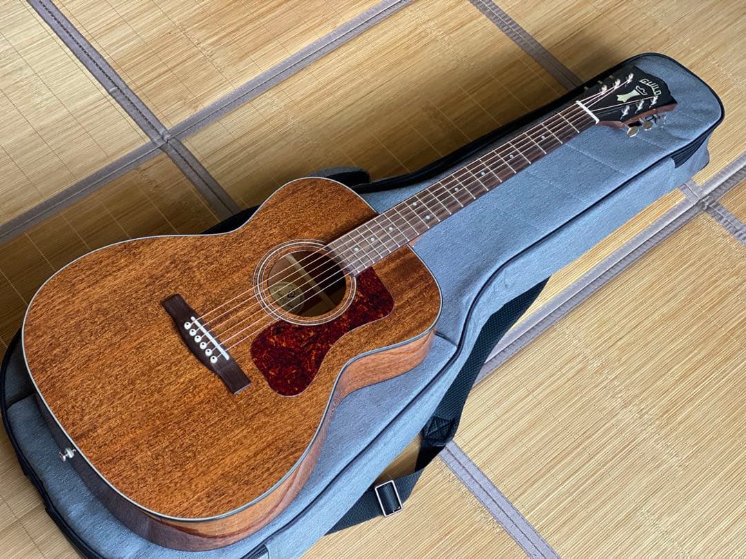 超美品　GUILD ギルドOM-120 アコースティックギター　 マホガニー