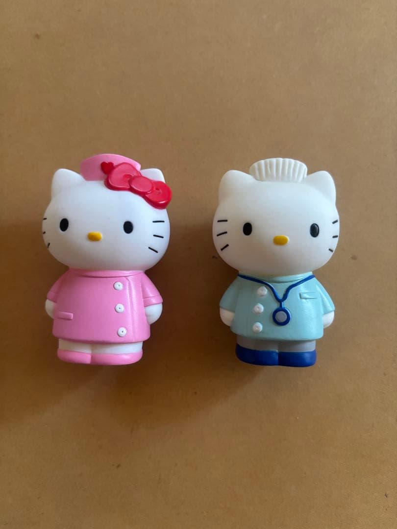 ハローキティ フィギュア 2体セット