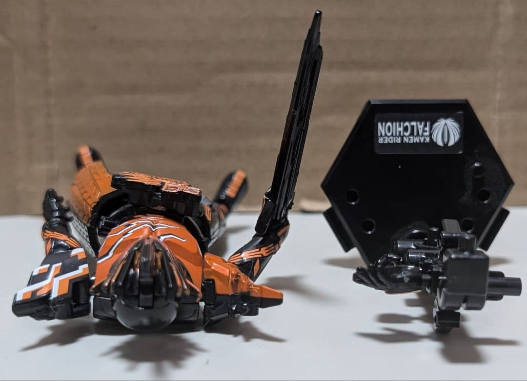 装動 仮面ライダーデザスト セット