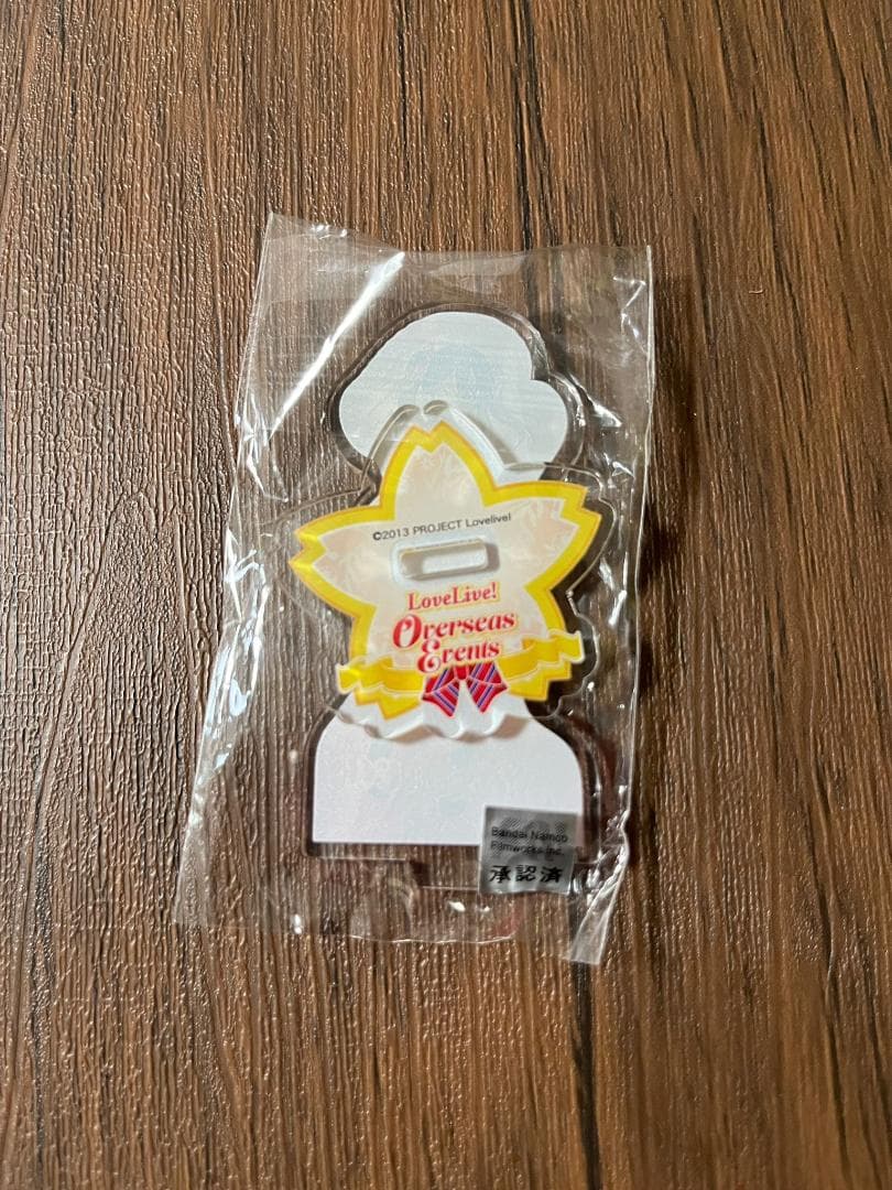 μ’s海外公演限定グッズ 絢瀬絵里アクスタ + 缶バッジ 2024