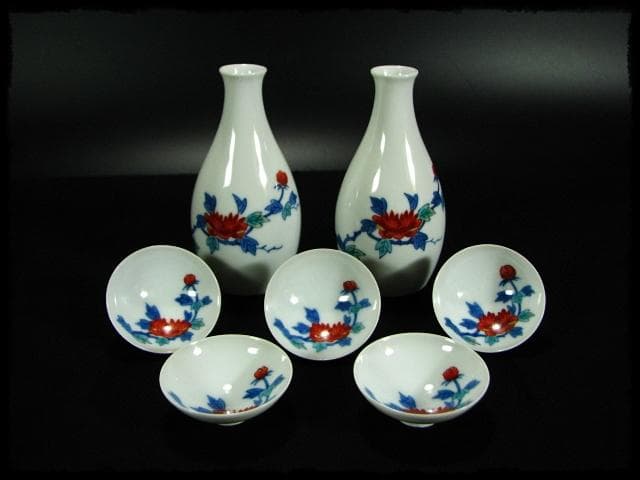 人間国宝 今泉 今右衛門 13代 錦牡丹絵 酒器 徳利 盃 未使用品 c481