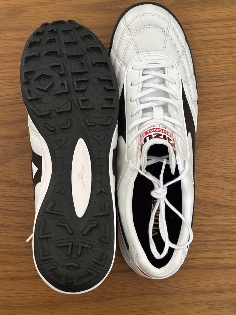 Mizuno Morelia TF 27.5cm ホワイト/ブラック