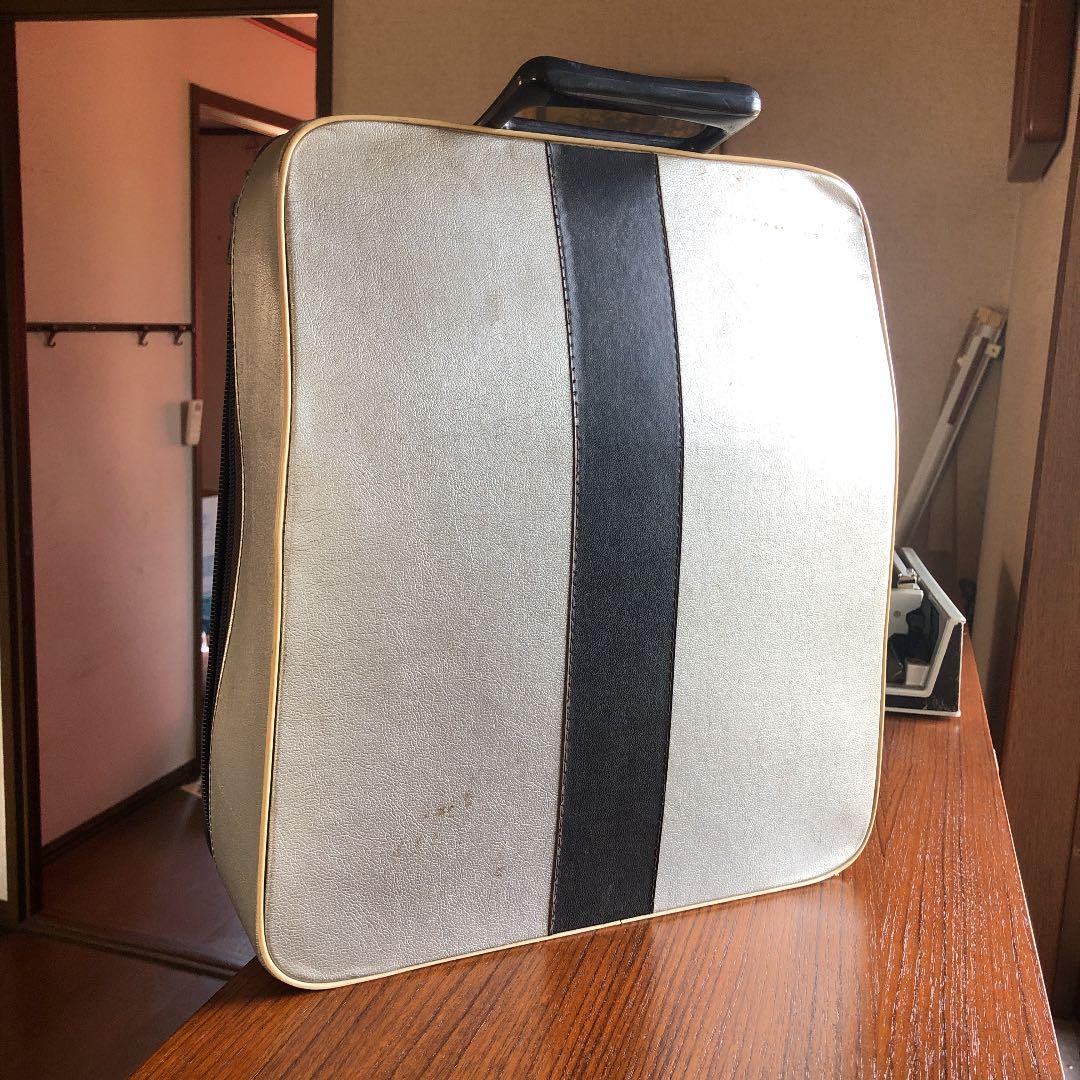 オリベッティ　レッテラブラック　タイプライター