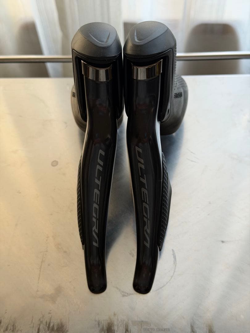 ST-R8150 シマノ　アルテグラ　12速　Di2 リムブレーキ