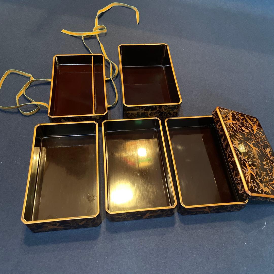 時代物「鳳凰に花唐草紋様 蒔絵」の『野弁当箱』共箱付　重箱　漆器