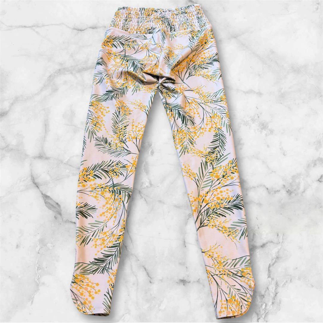 完売品　LAVA SUKALA ラバ　スカーラ レギンスXS 定価12800円